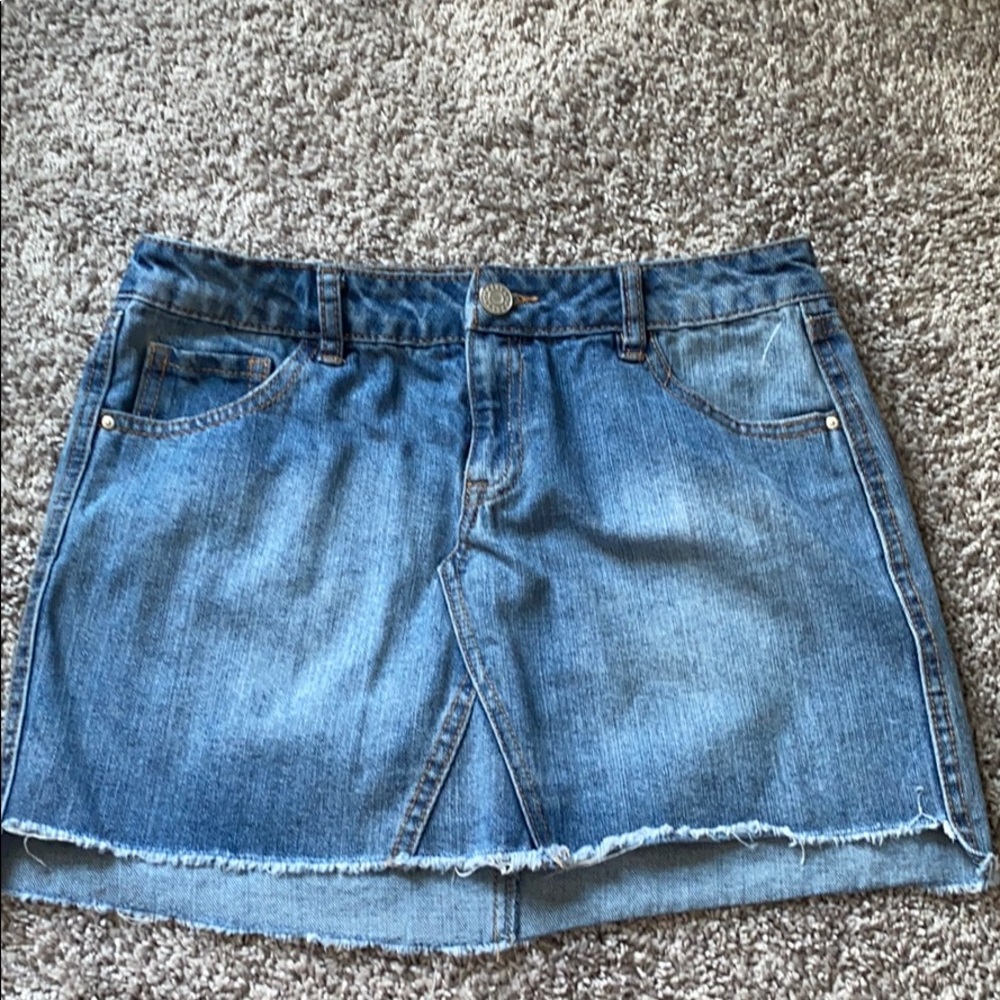 denim skirt